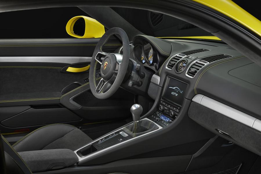  Porsche Cayman GT4 2015 года  (фото 11 из 28)